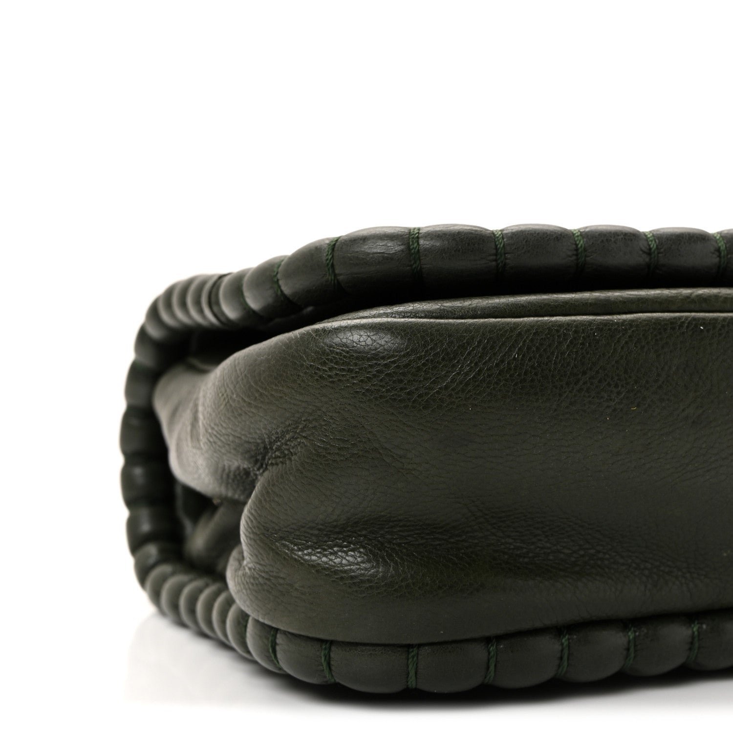 CHANEL ON THE BUND flap bag - Image 9