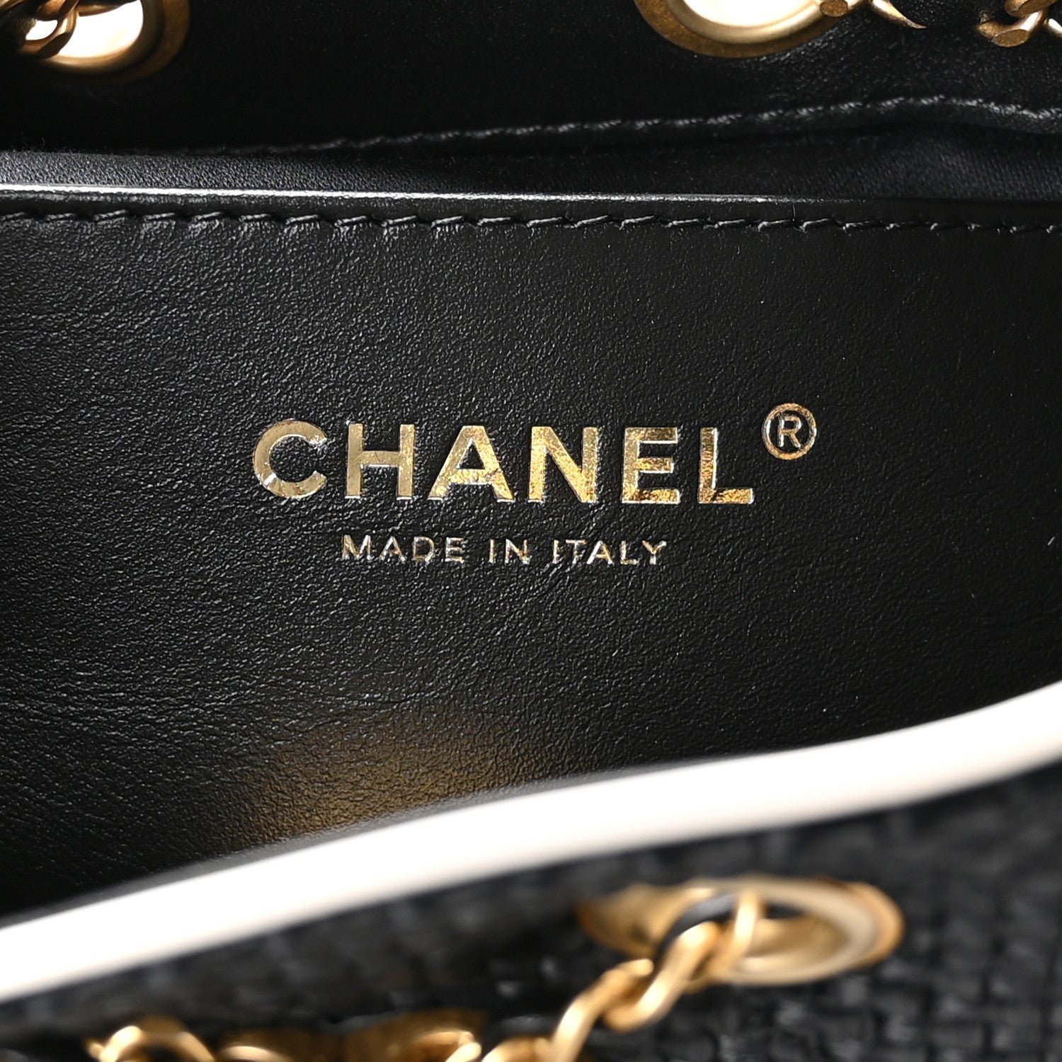 CHANEL 25 mini handbag - Image 6