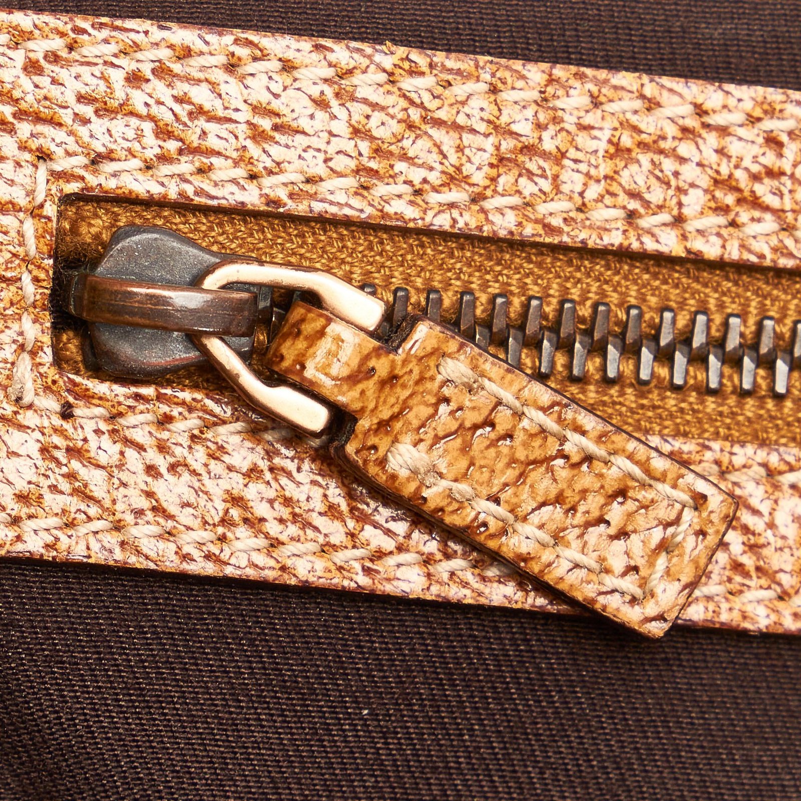 Gucci Bamboo GG Canvas Hobo Bag - Image 9