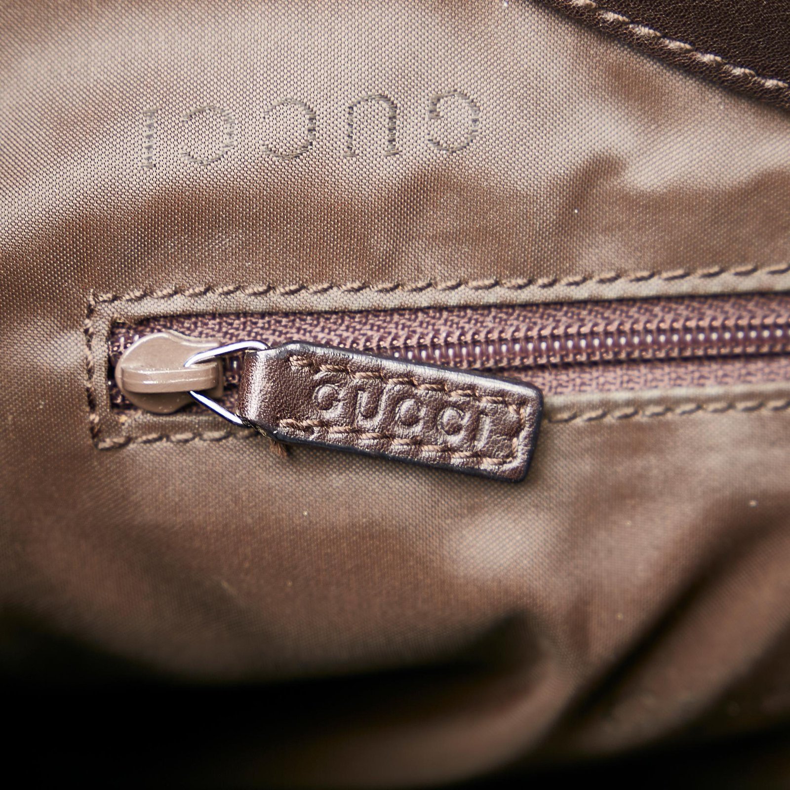 Gucci Bamboo Leather Shoulder Bag - Image 9