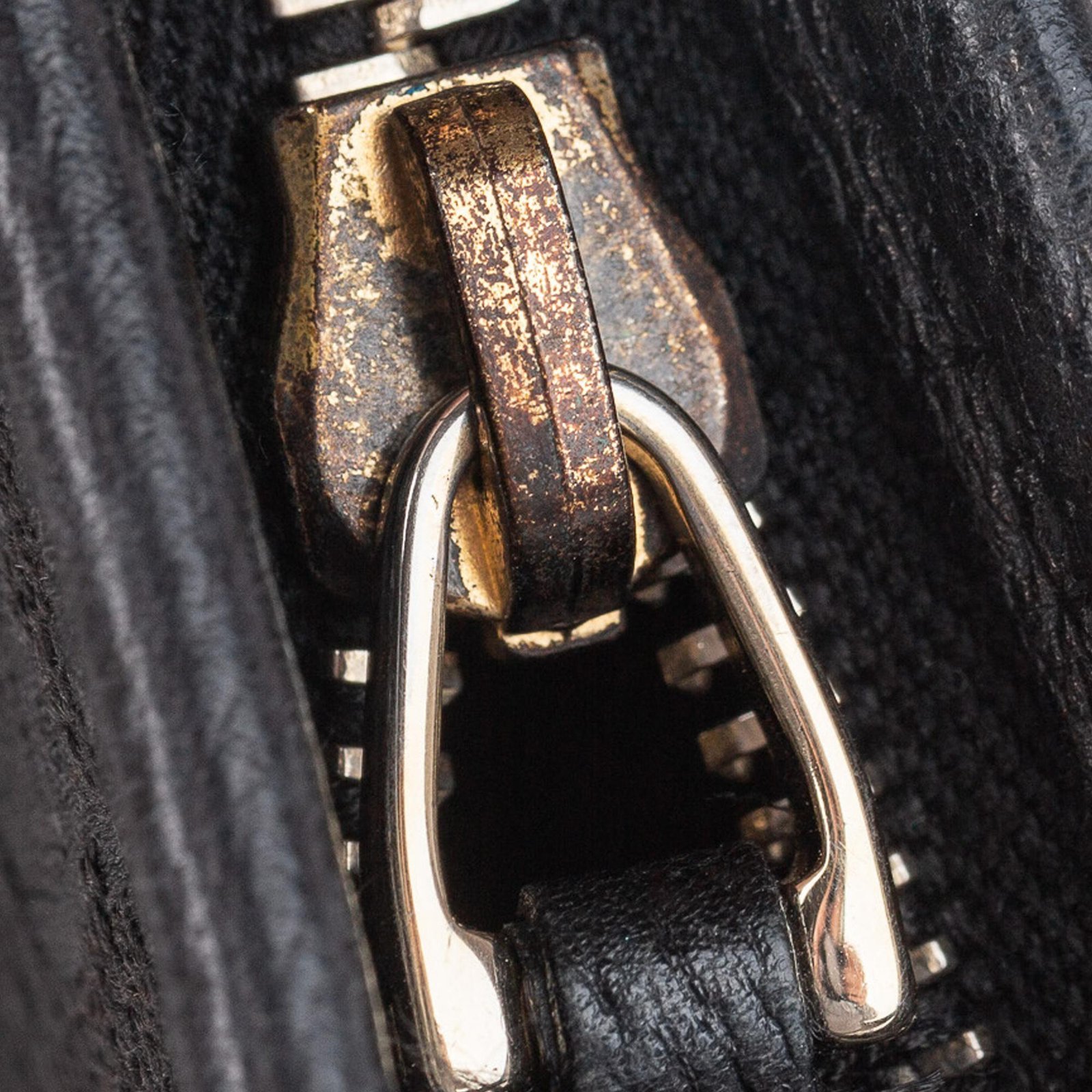 Gucci GG Canvas Abbey D-Ring Crossbody Bag - Image 9