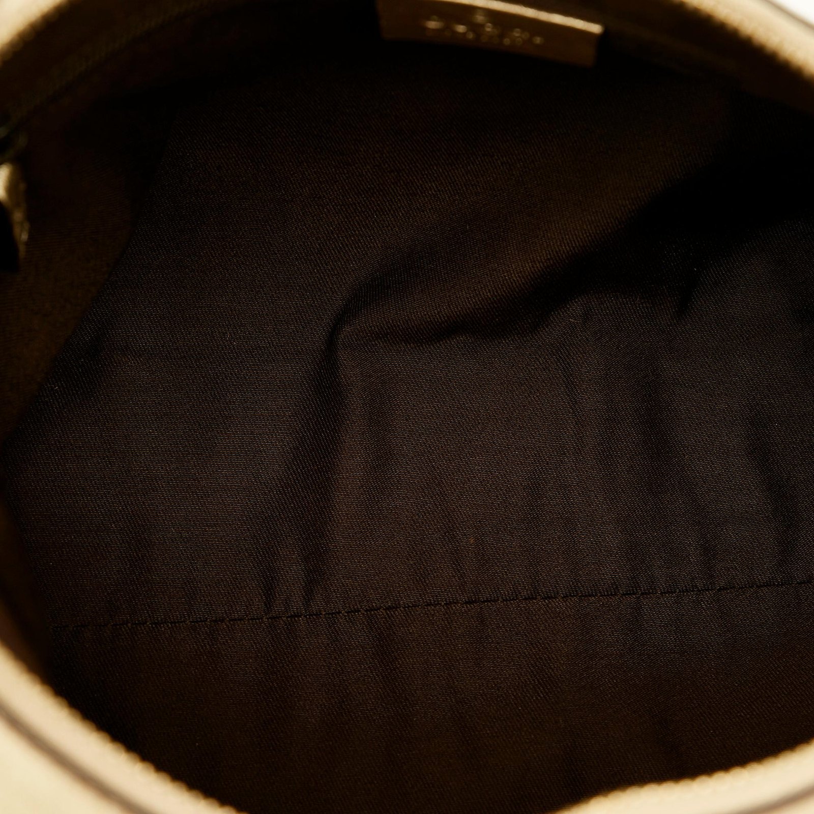 Gucci GG Canvas Abbey D-Ring Shoulder Bag - Image 6