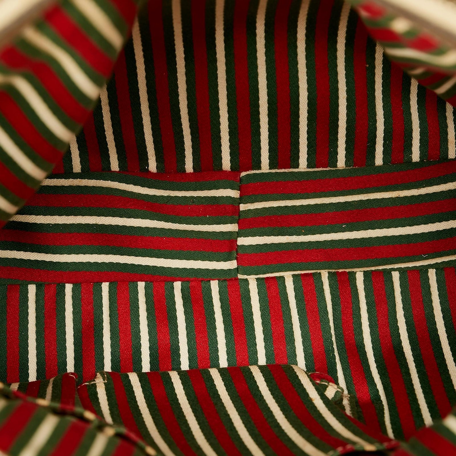 Gucci GG Canvas Abbey D-Ring Tote Bag - Image 9