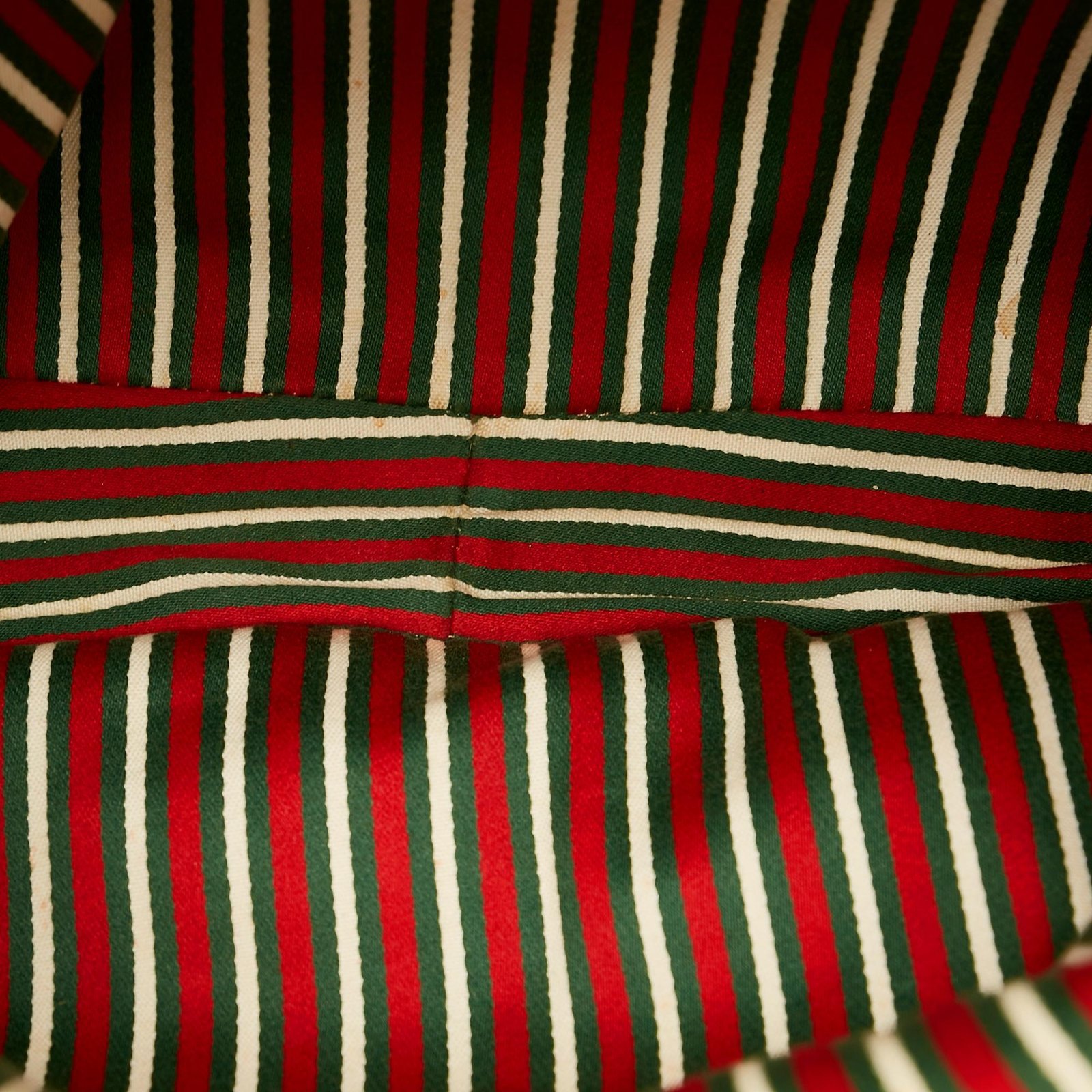 Gucci GG Canvas Abbey D-Ring Tote Bag - Image 10