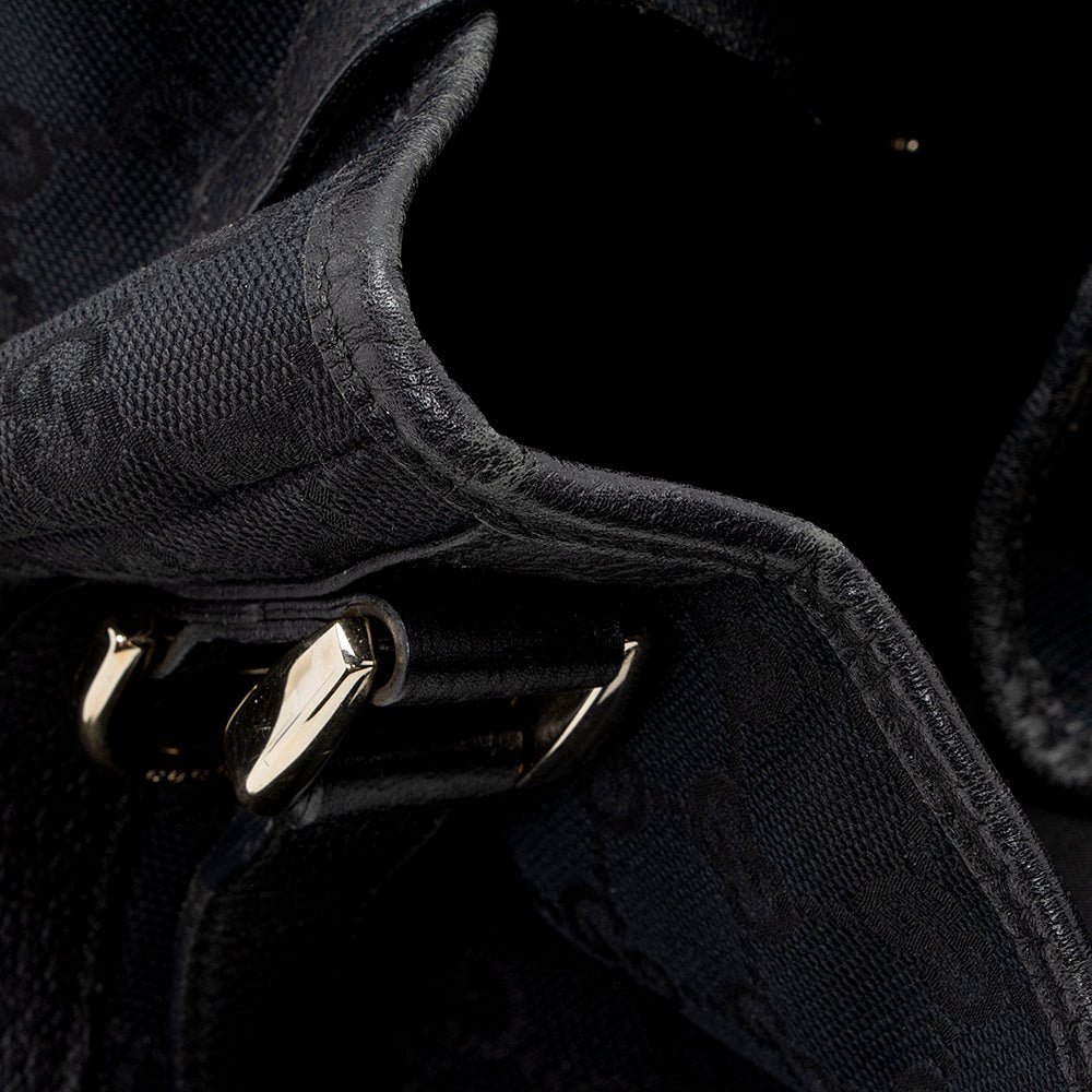 Gucci GG Canvas Abbey Medium Shoulder Bag - Image 10