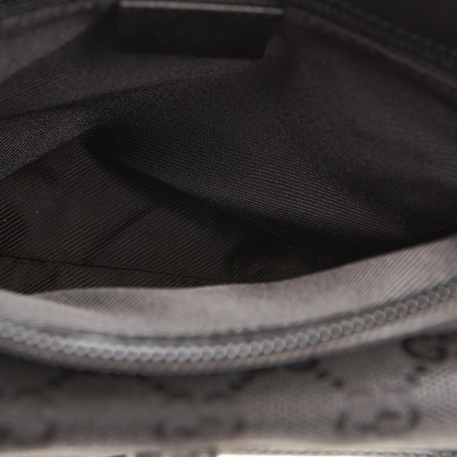 Gucci GG Canvas Crossbody Bag - Image 6