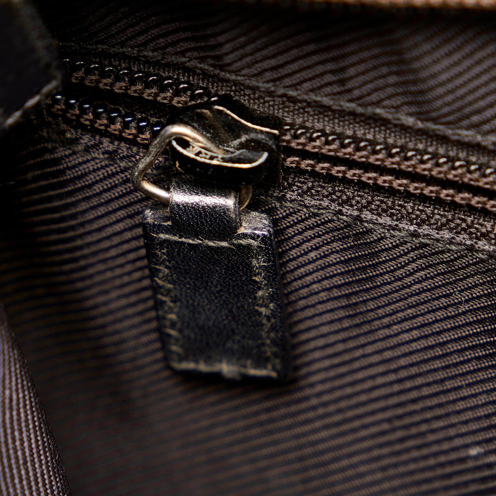 Gucci GG Canvas Crossbody Bag - Image 9