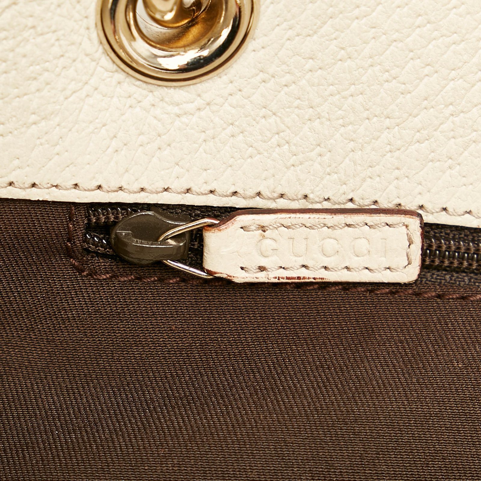 Gucci GG Canvas Eclipse Tote Bag - Image 9