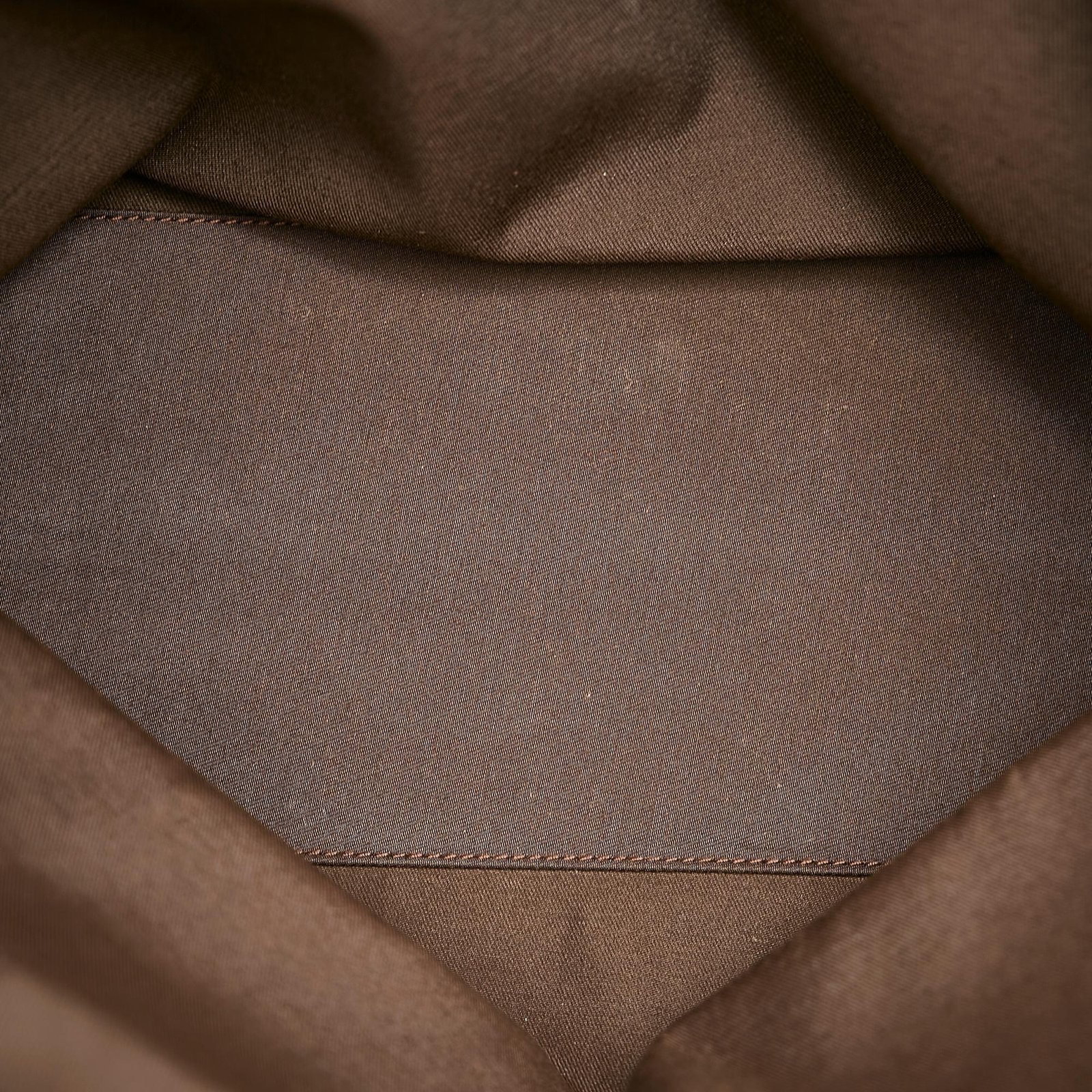 Gucci GG Canvas Eclipse Tote Bag - Image 6