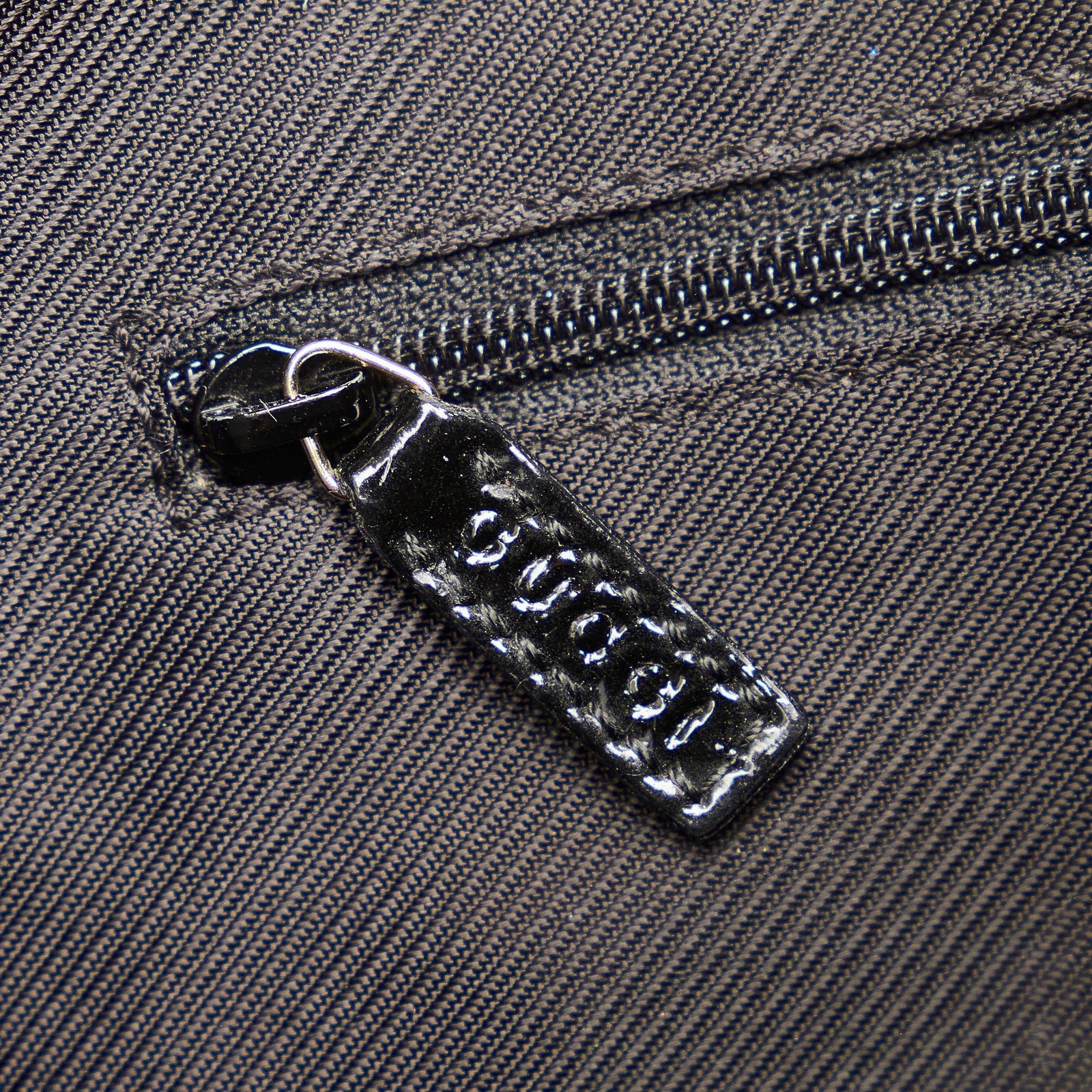 Gucci GG Canvas Hobo Bag - Image 9