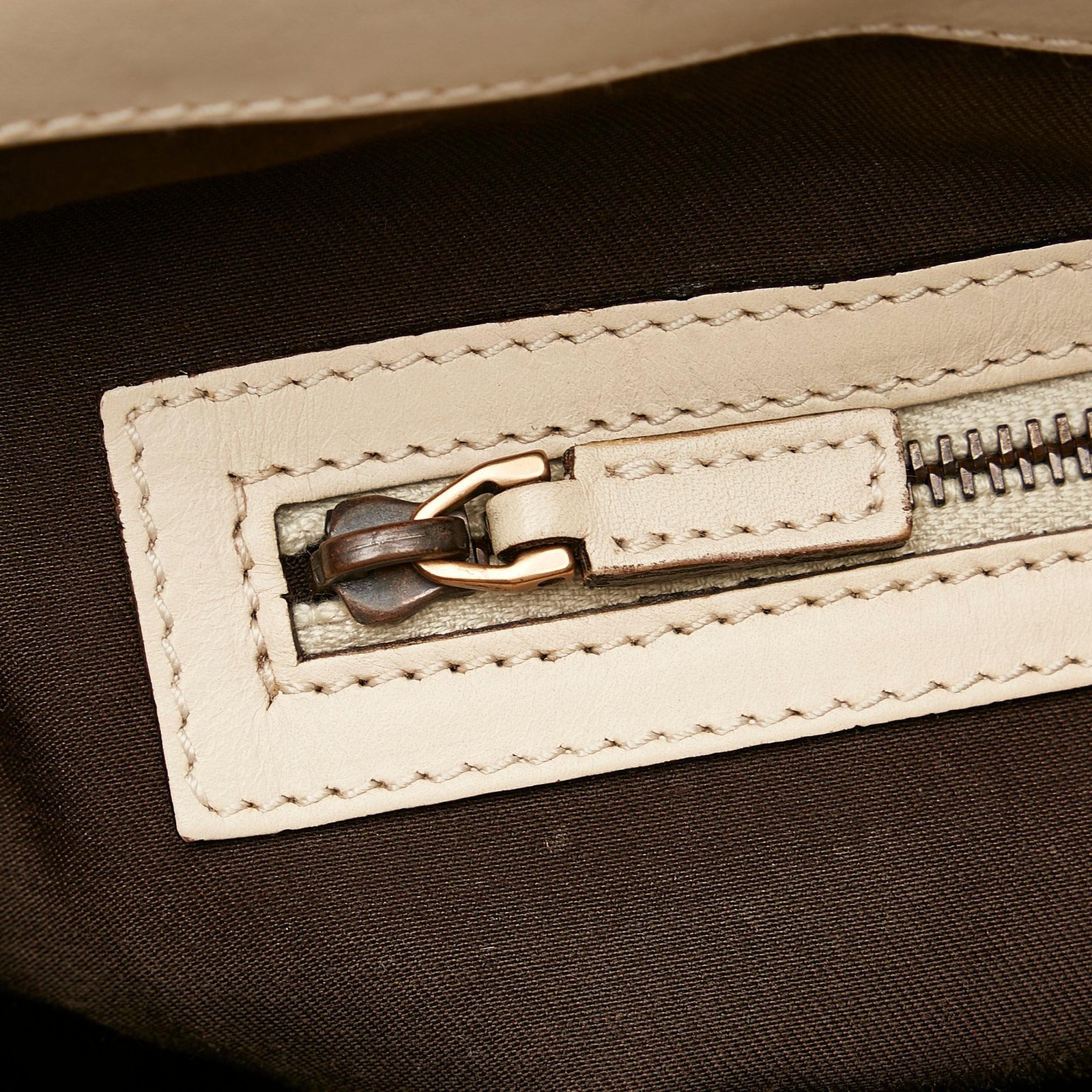 Gucci GG Canvas Nailhead Jackie Shoulder Bag - Image 10