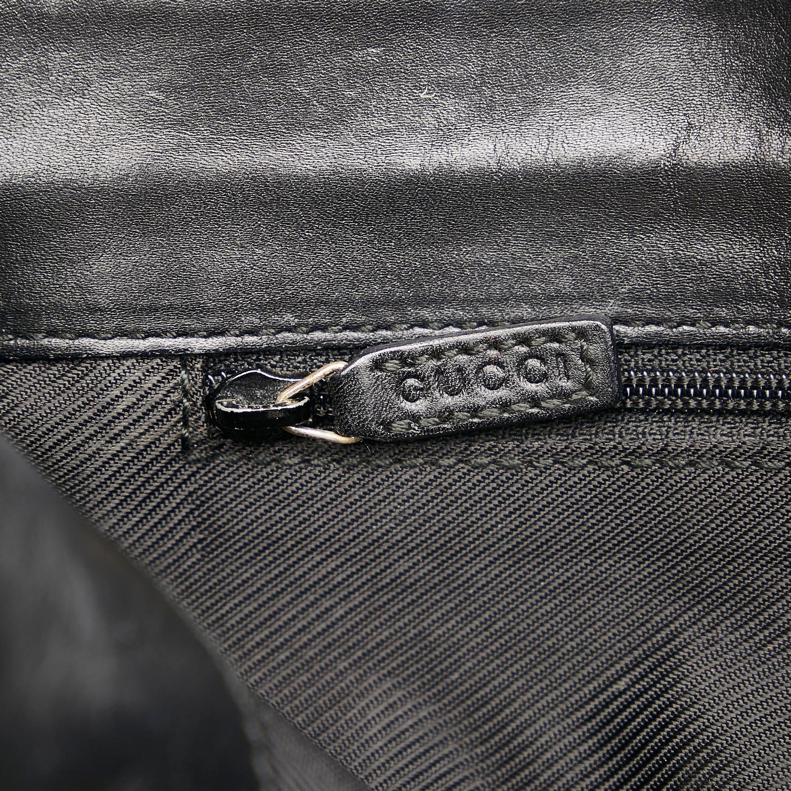 Gucci GG Canvas Shoulder Bag - Image 9