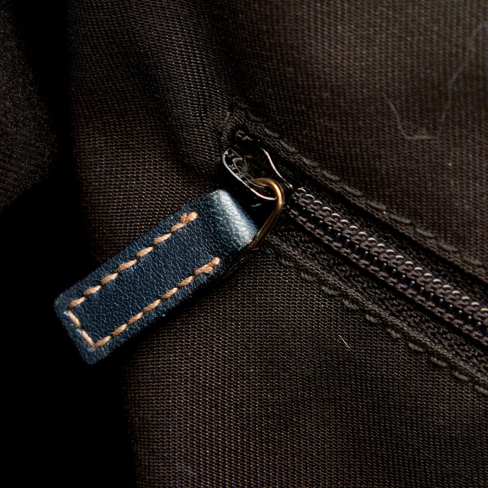 Gucci GG Canvas Sukey Tote Bag - Image 9