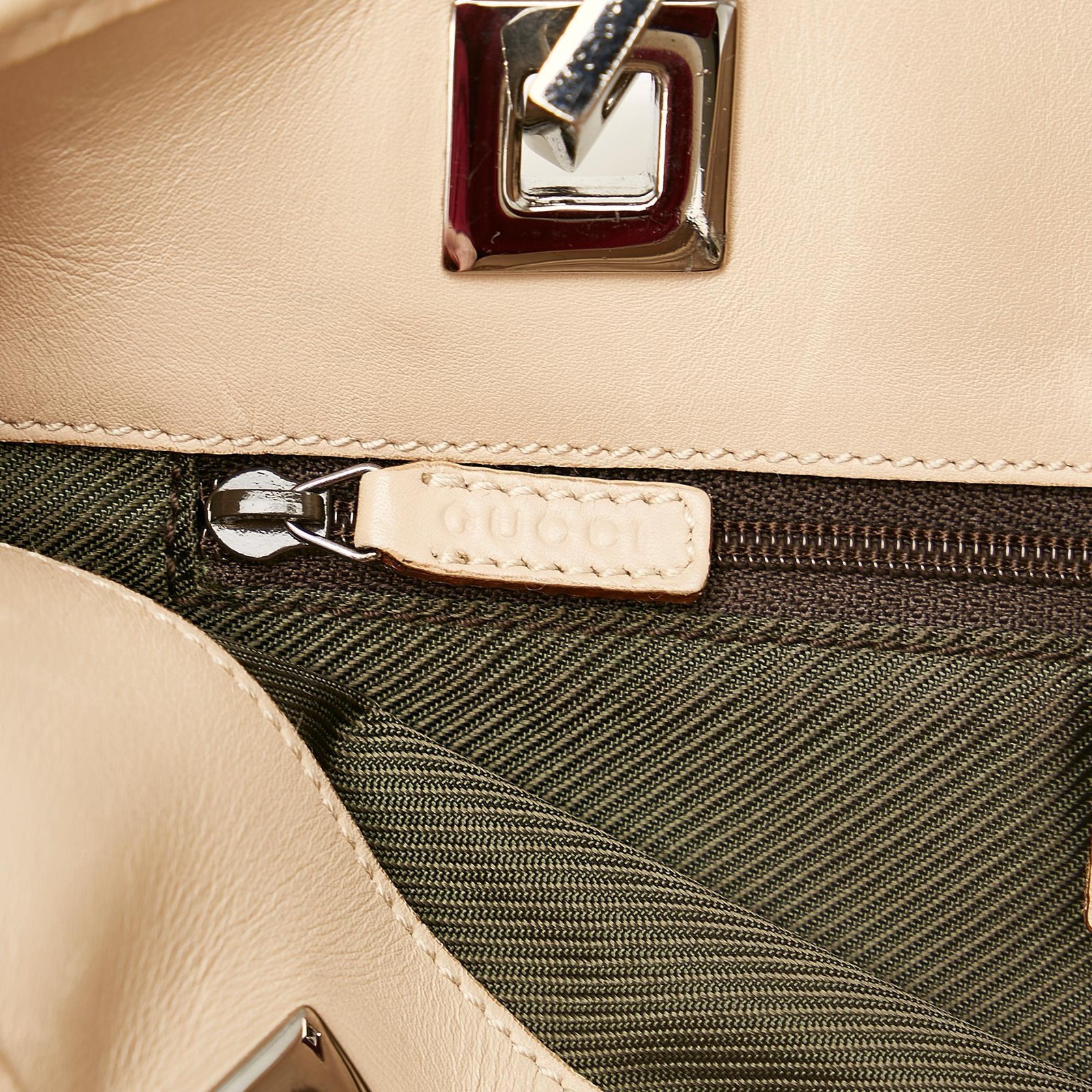 Gucci GG Canvas Tote Bag - Image 9