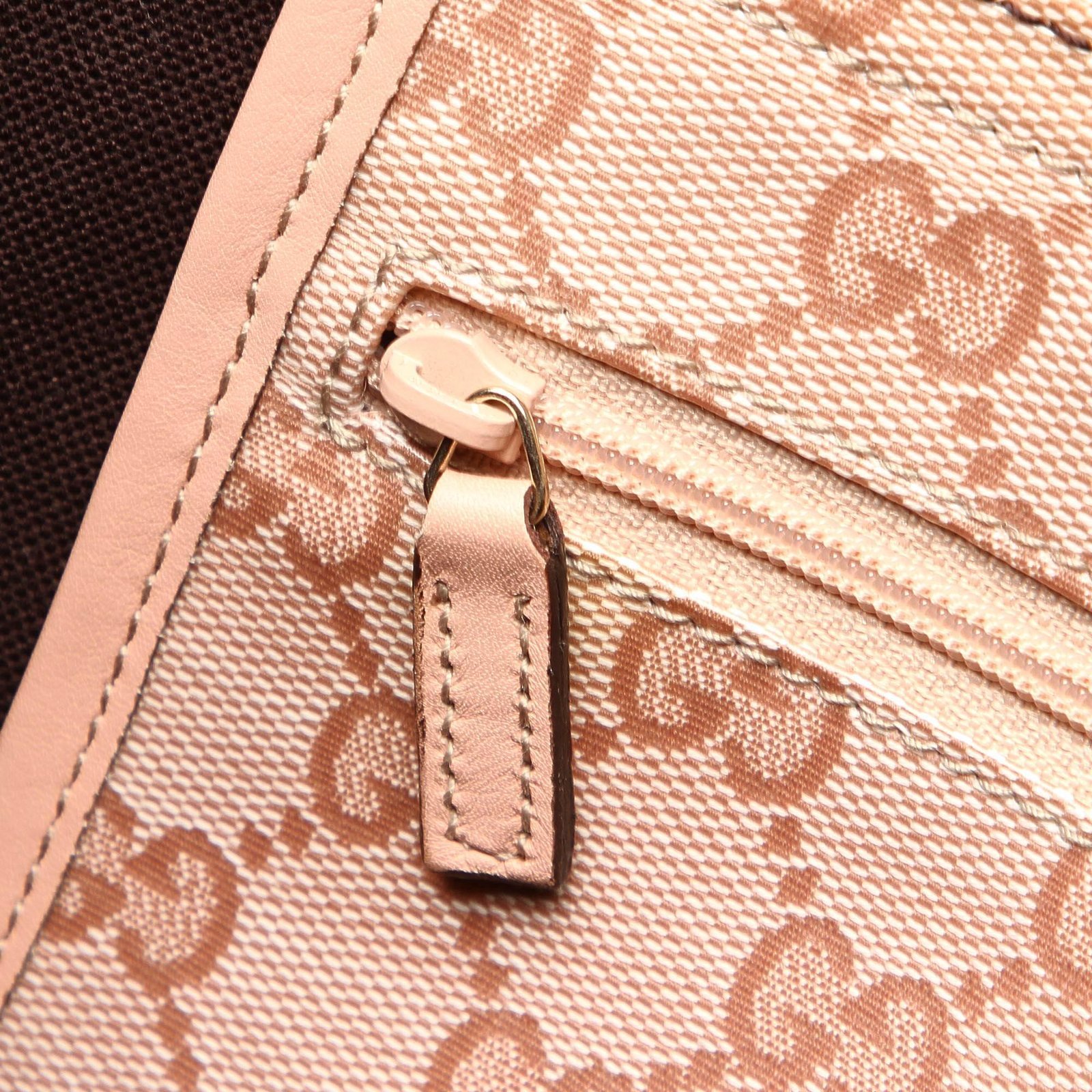 Gucci GG Crystal Abbey Tote Bag - Image 10