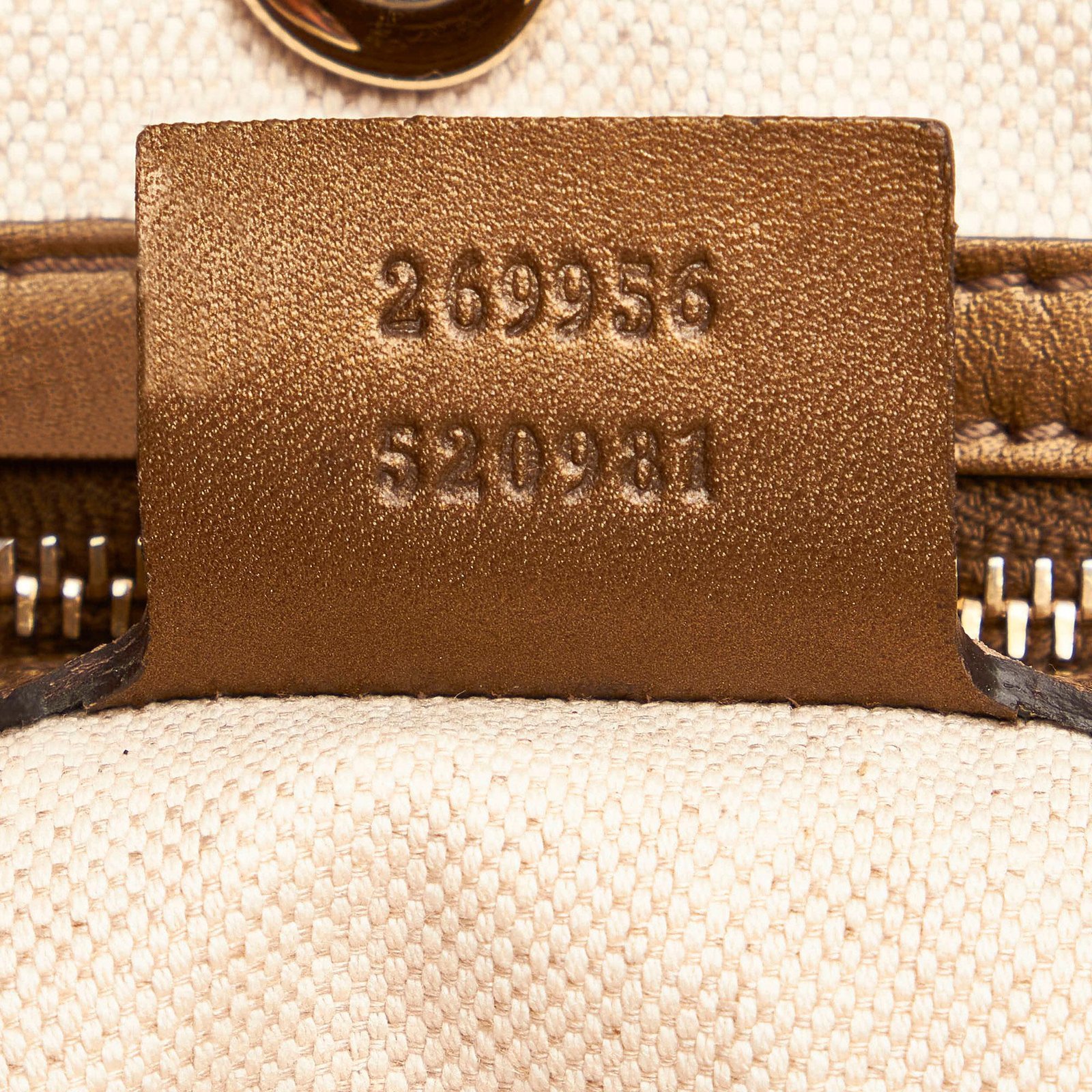 Gucci GG Lurex Heart Bit Tote Bag - Image 8