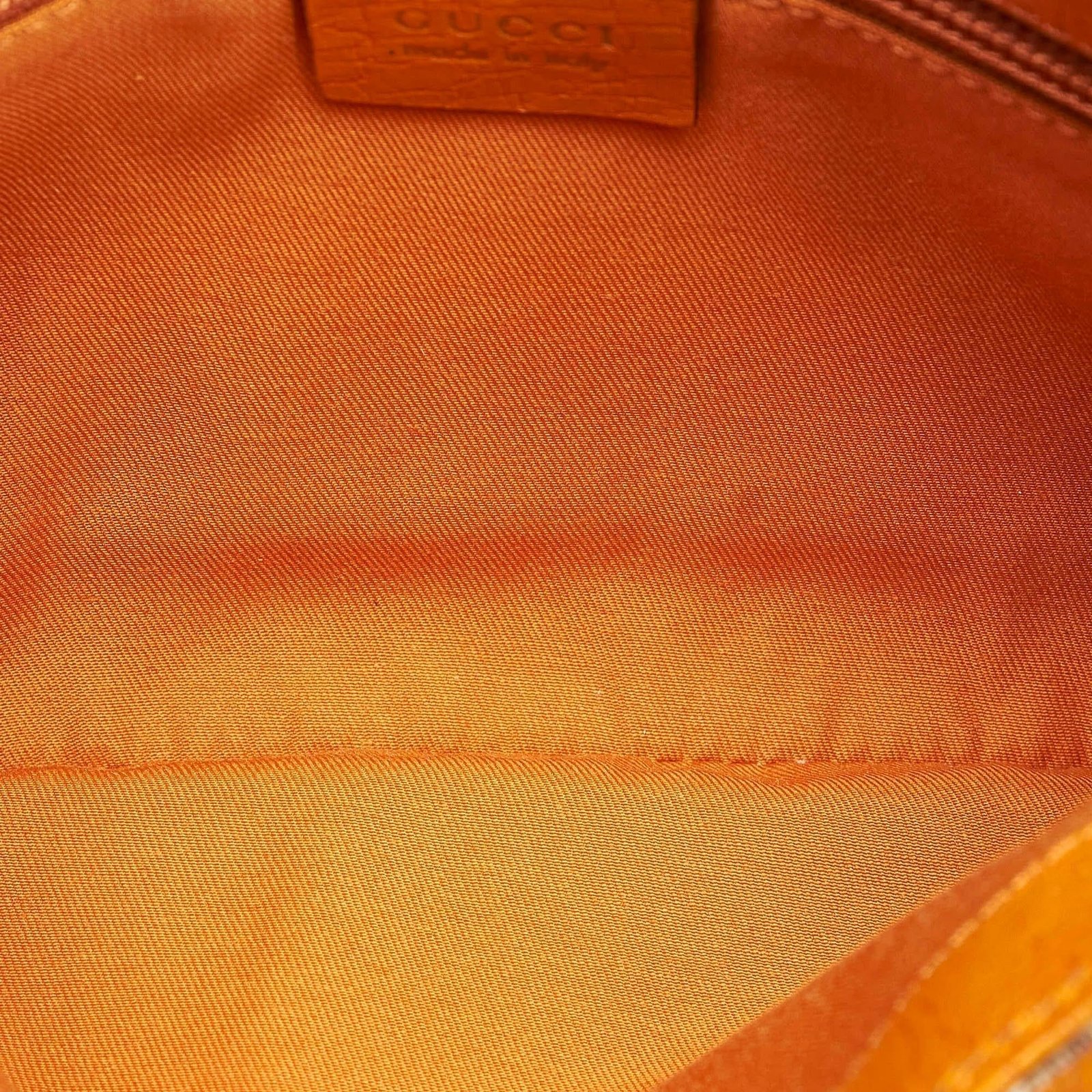 Gucci GG Supreme Handbag - Image 6