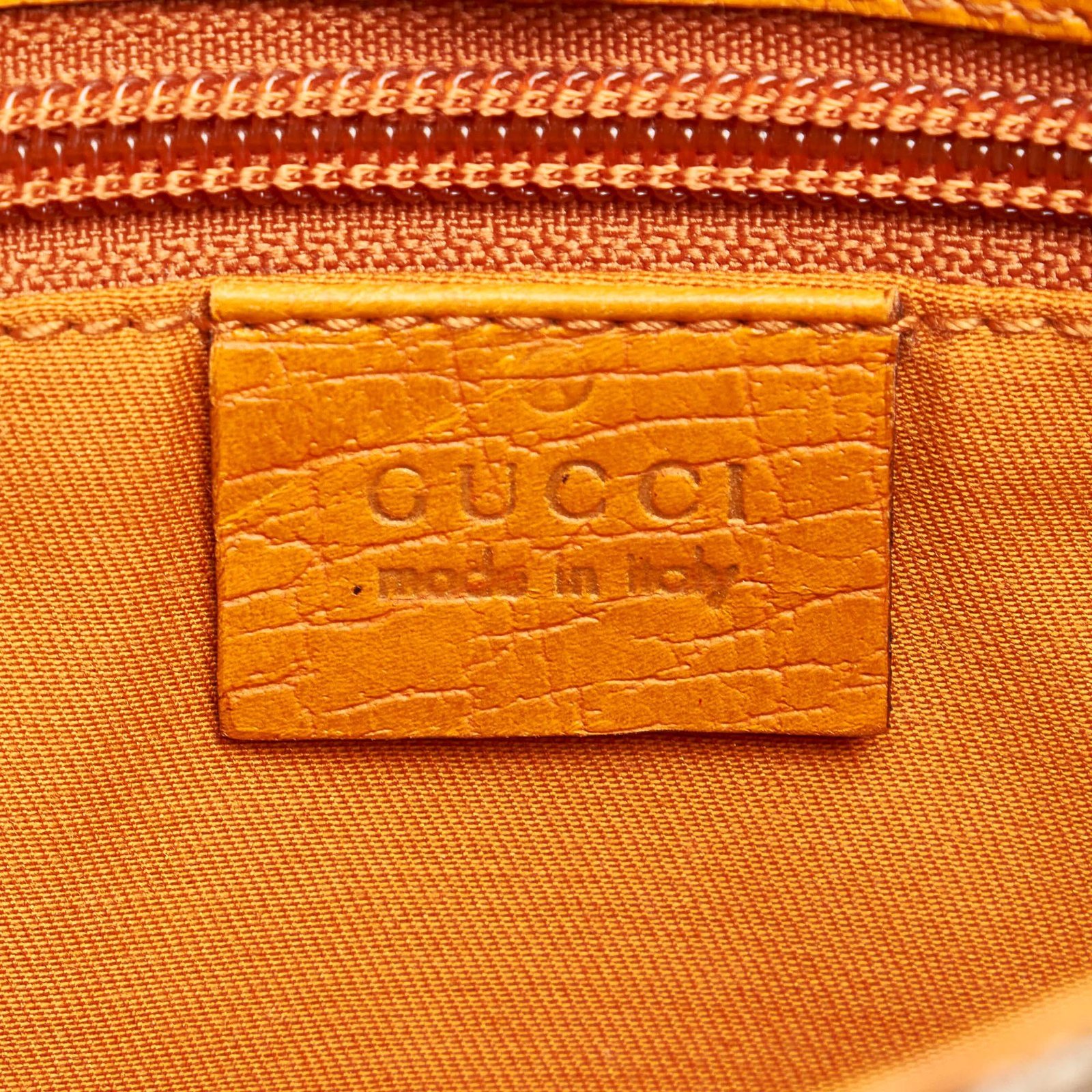Gucci GG Supreme Handbag - Image 7