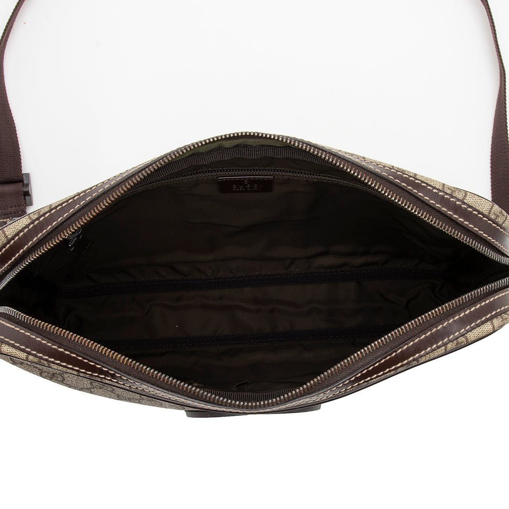 Gucci GG Supreme Interlocking GG Messenger Bag - Image 7