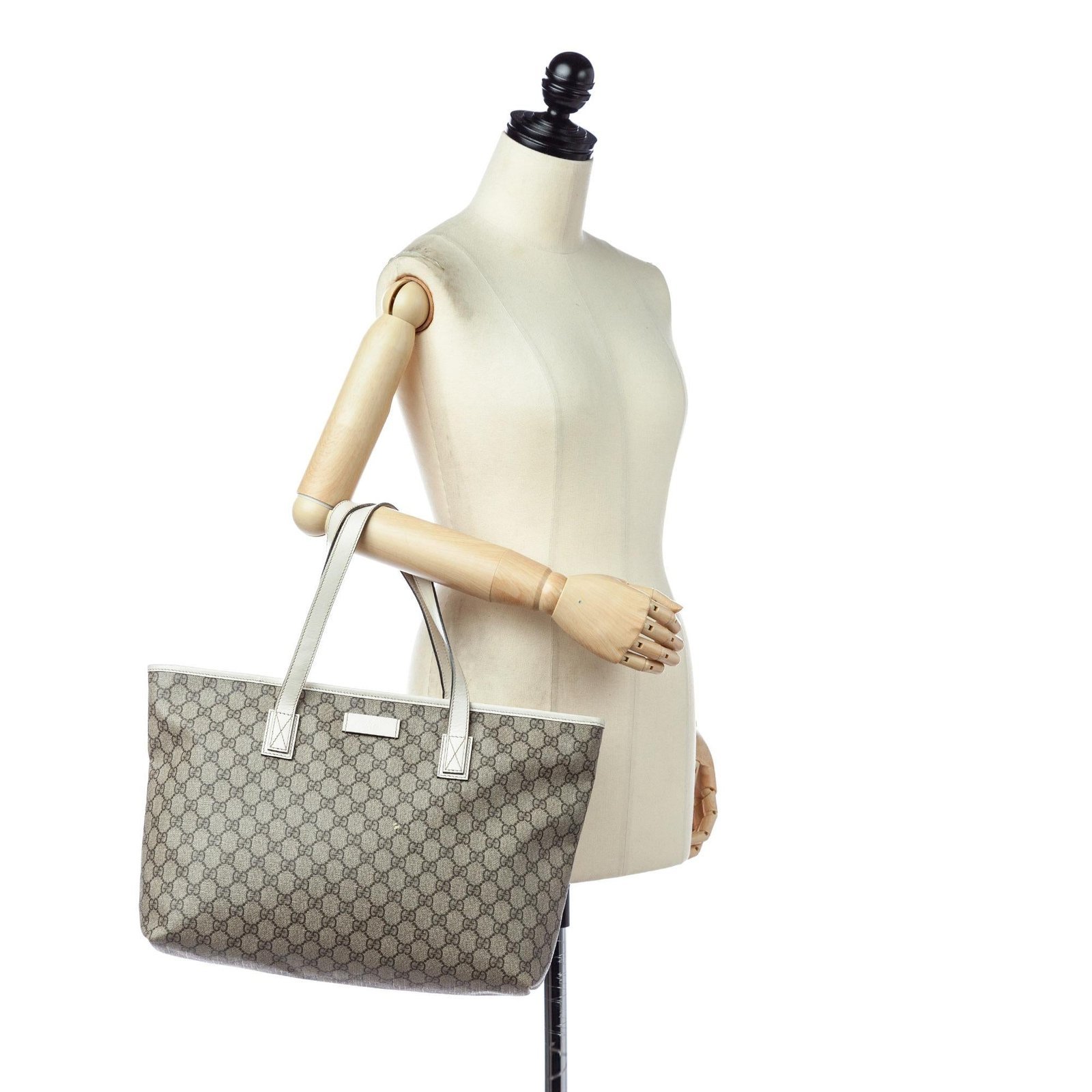 Gucci GG Supreme Tote Bag - Image 5