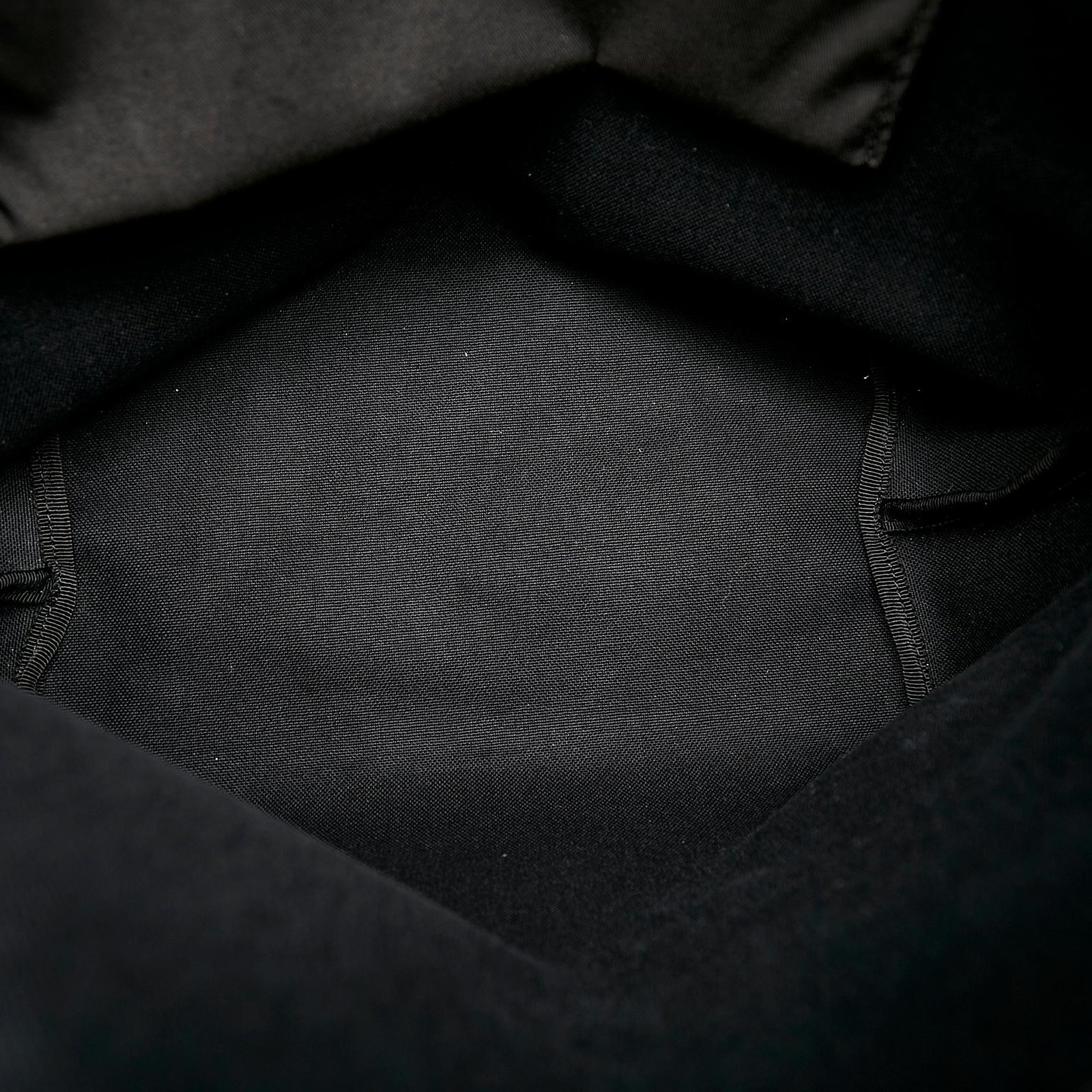 Gucci GG Supreme Tote Bag - Image 6