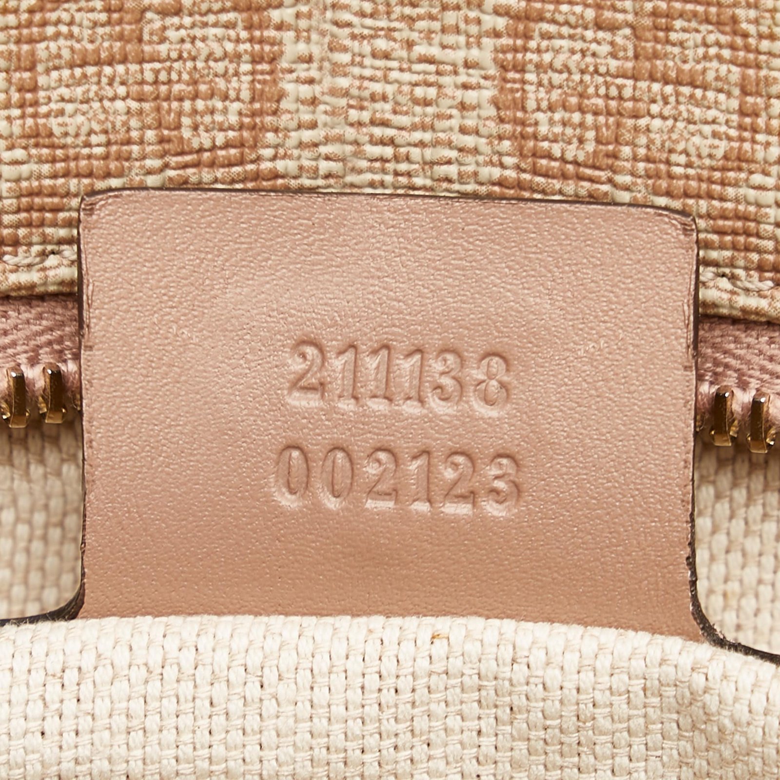 Gucci GG Supreme Tote Bag - Image 8