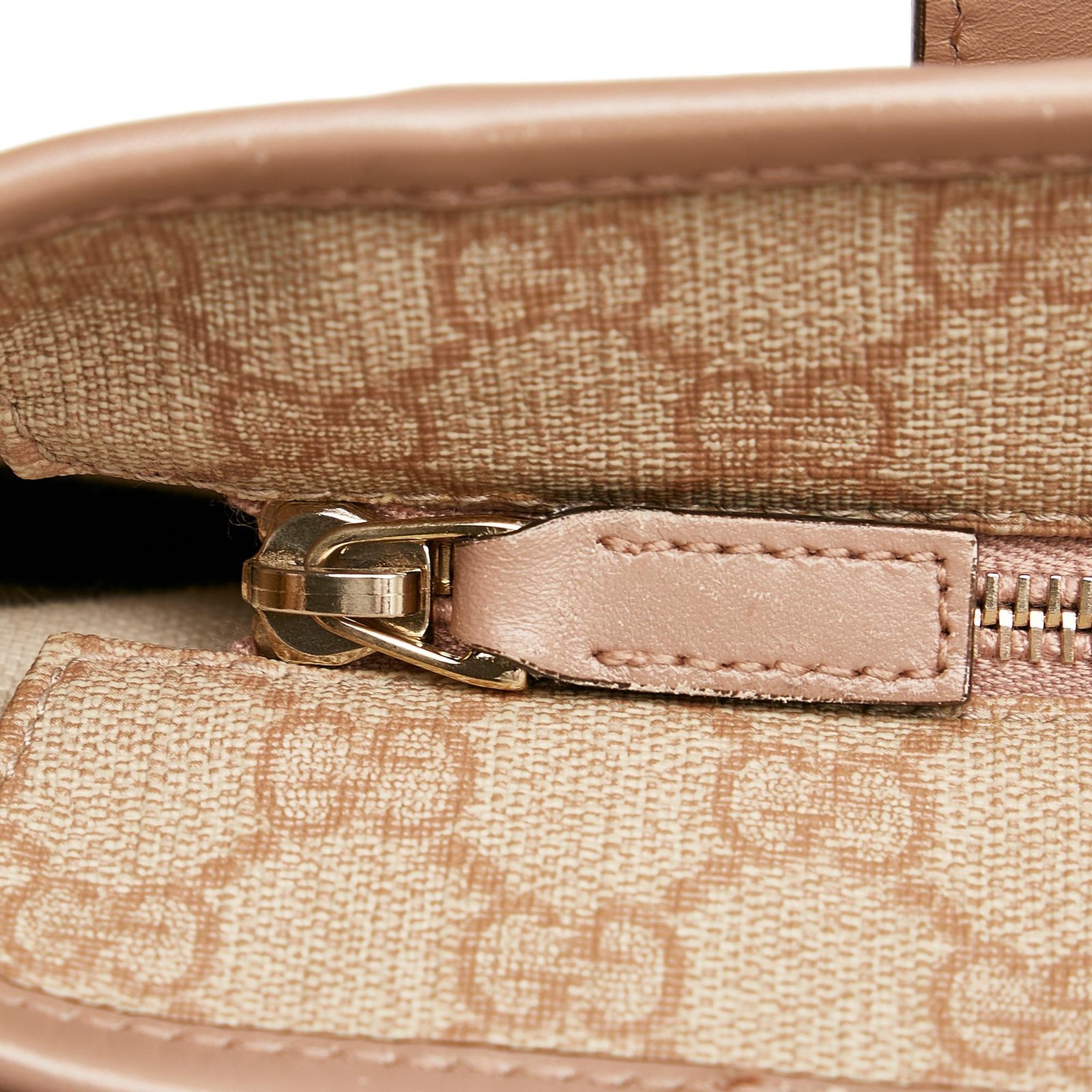 Gucci GG Supreme Tote Bag - Image 9