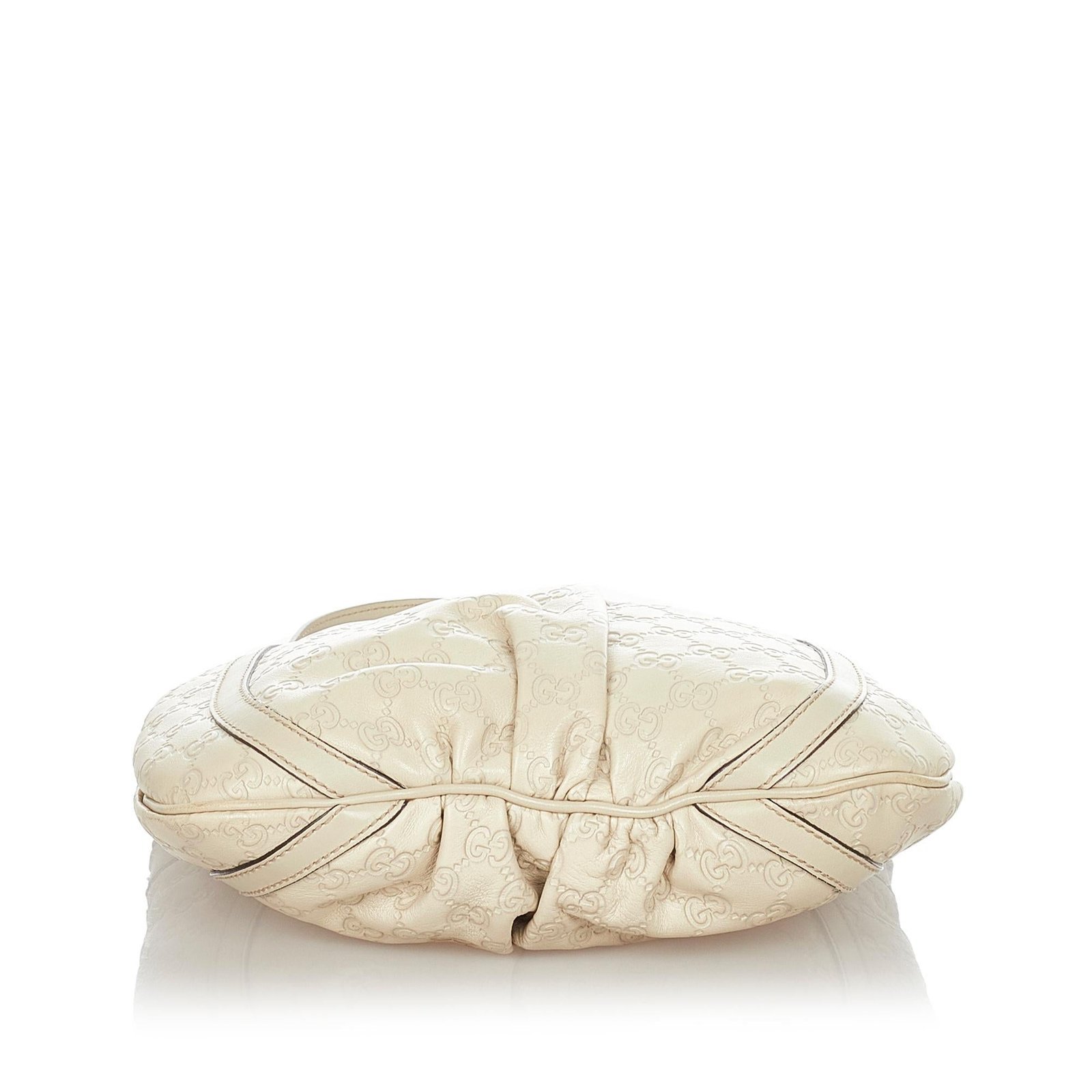 Gucci Guccissima Abbey D-Ring Crossbody Bag - Image 4