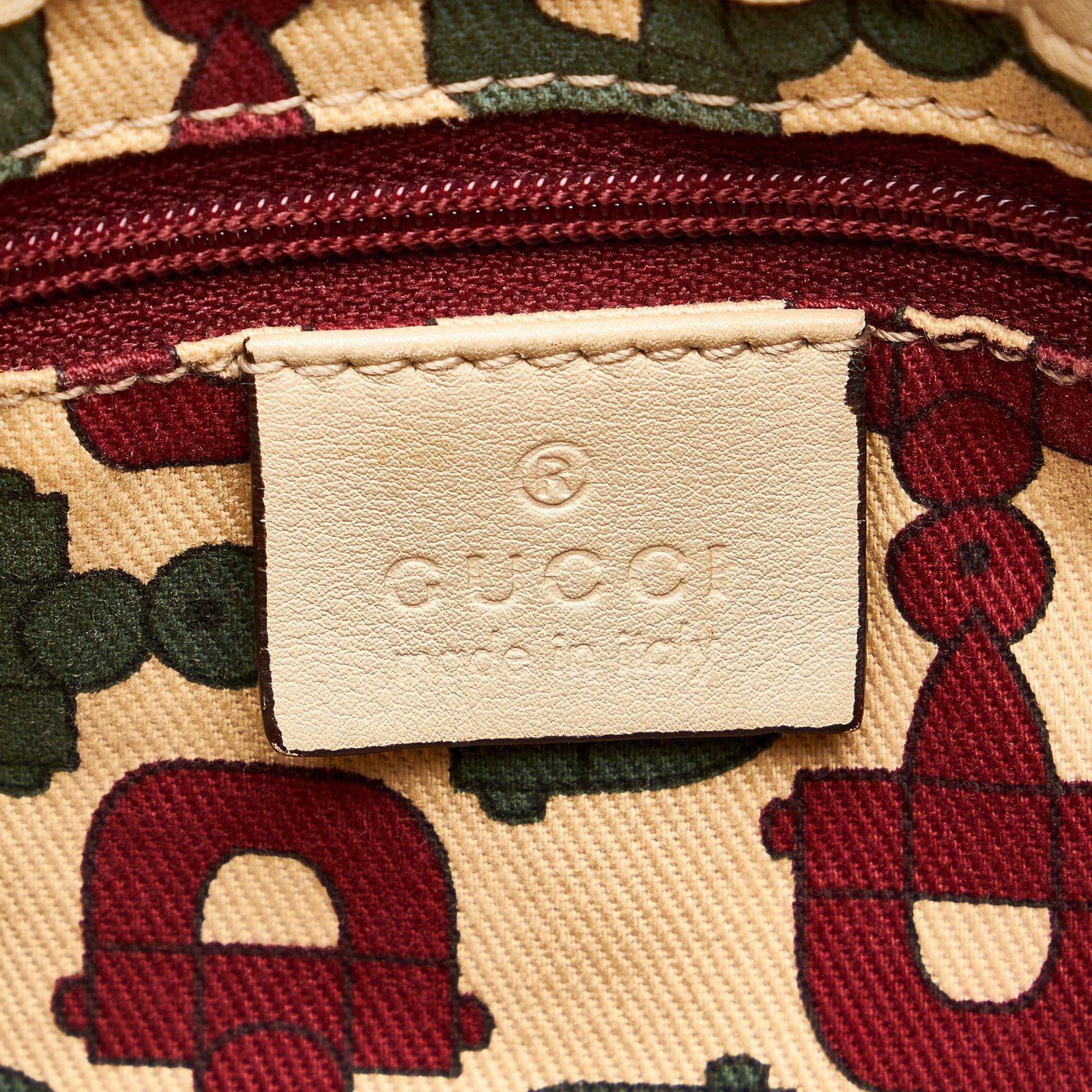 Gucci Guccissima Abbey D-ring Leather Shoulder Bag - Image 7