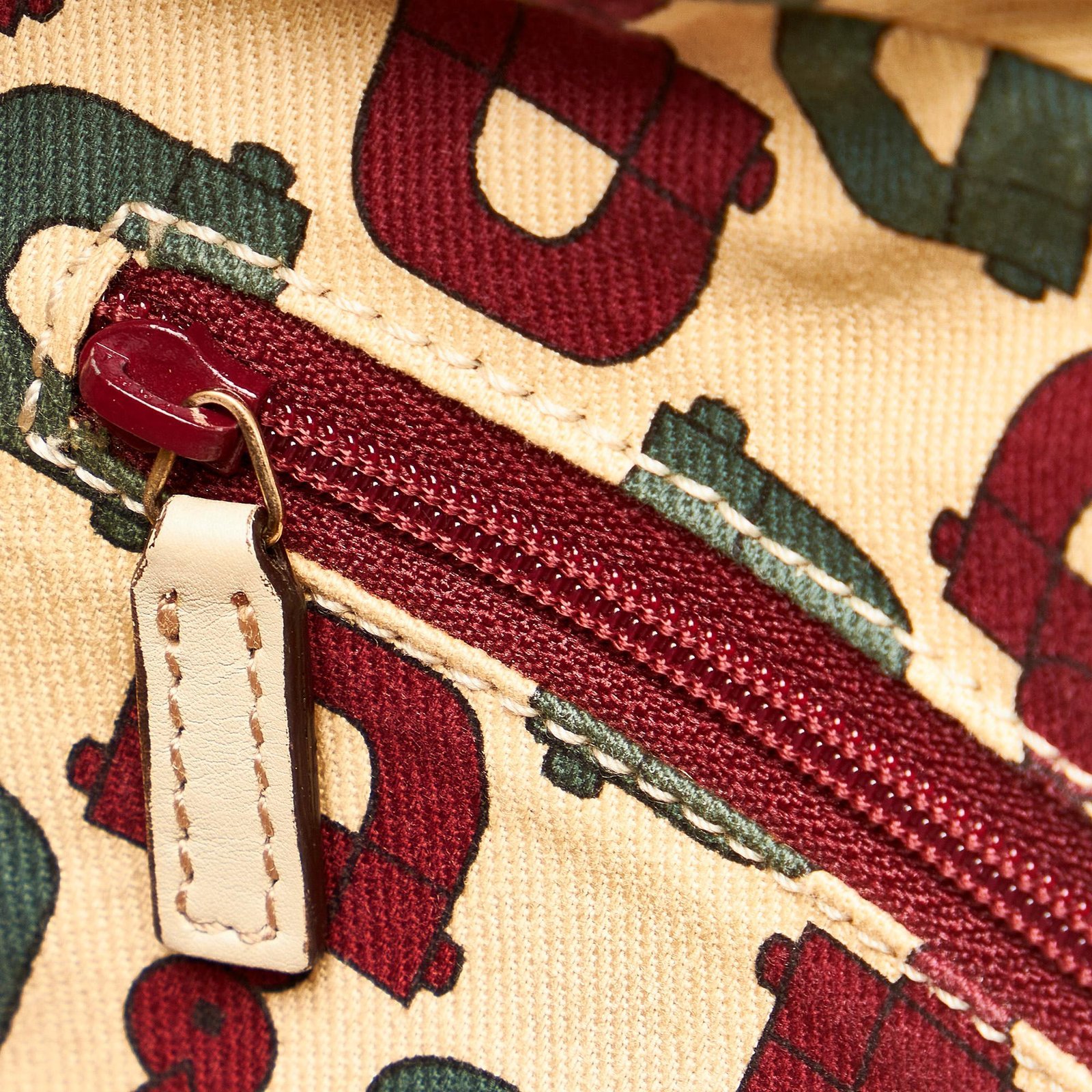 Gucci Guccissima Princy Shoulder Bag - Image 9