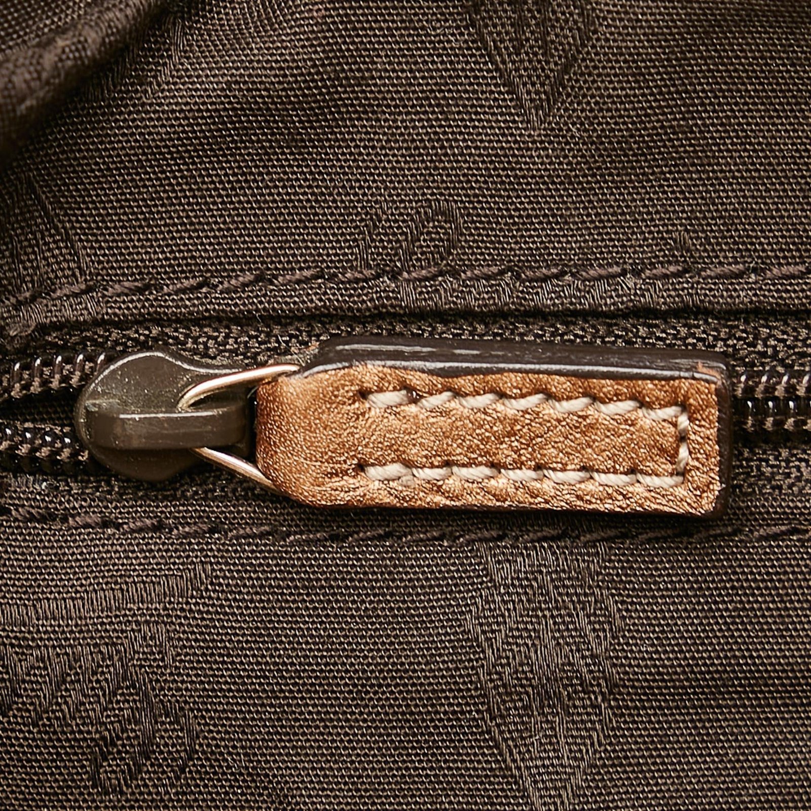 Gucci Guccissima Sukey Satchel - Image 9