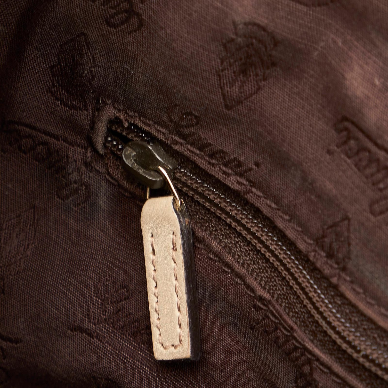 Gucci Guccissima Sukey Tote Bag - Image 9