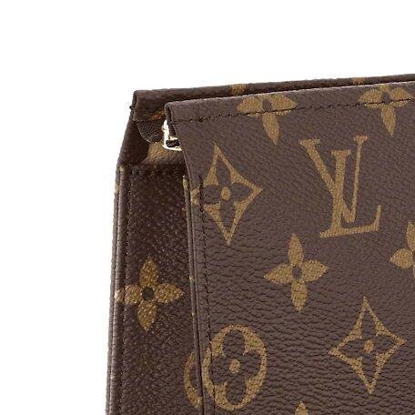 Louis Vuitton Toiletry Pouch 26 - Image 3